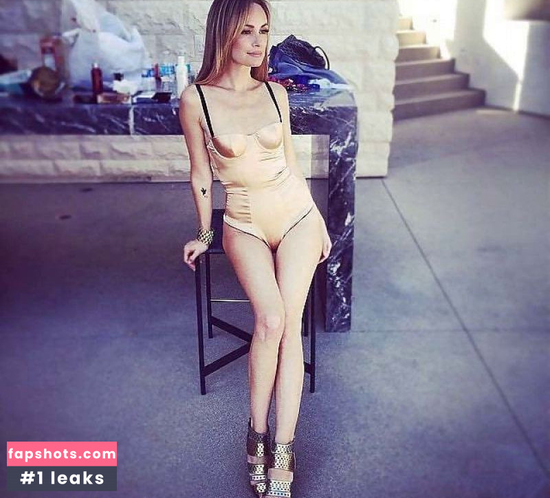 Catt Sadler gallery photo #16