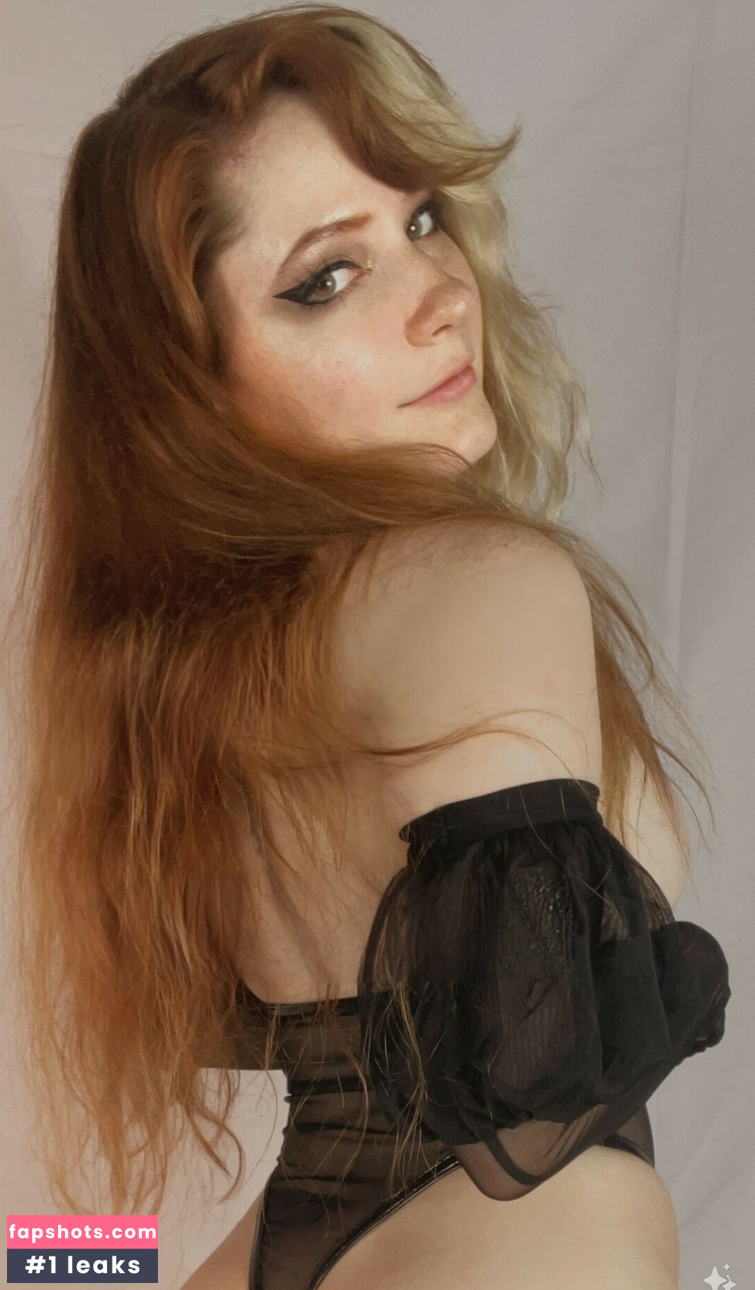 Caught Red Headed gallery photo #3