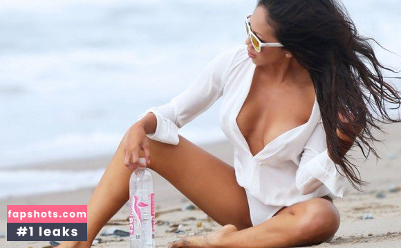 Caya Hefner gallery photo #3