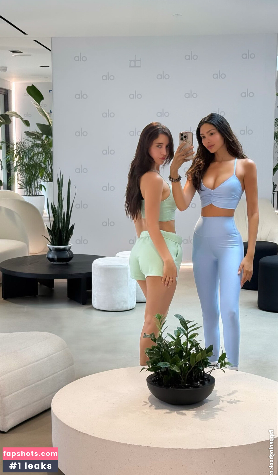 Caylee Cowan gallery photo #115