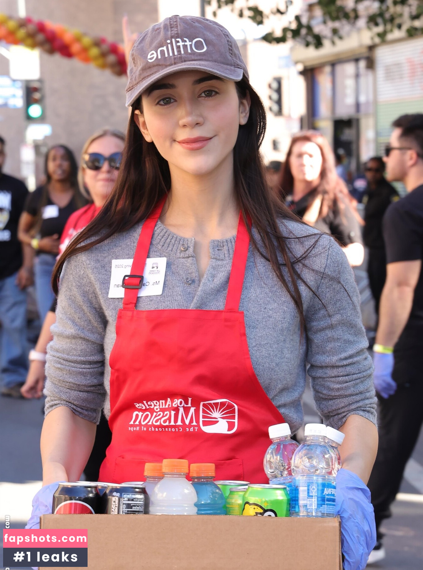 Caylee Cowan gallery photo #13