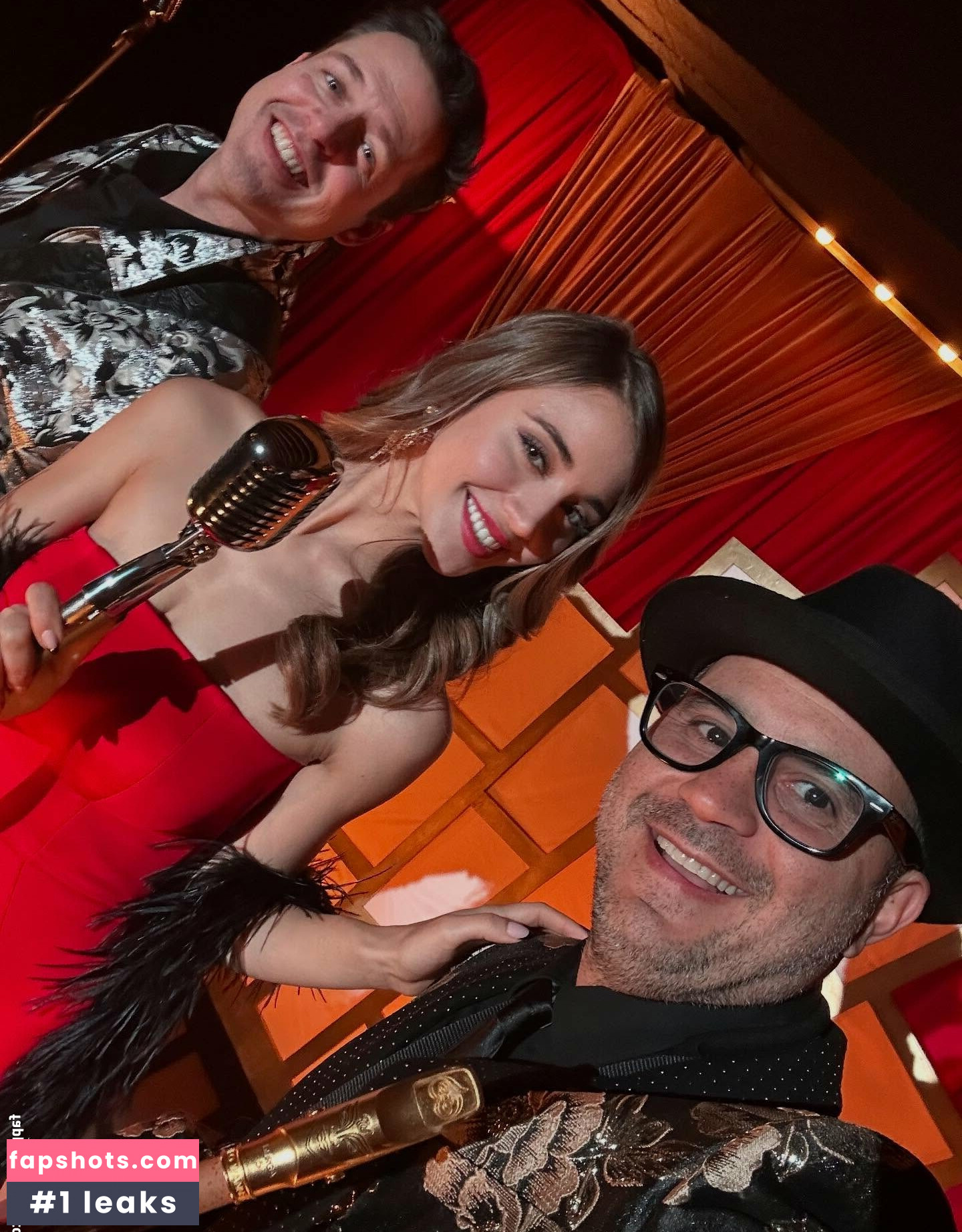 Caylee Cowan gallery photo #89