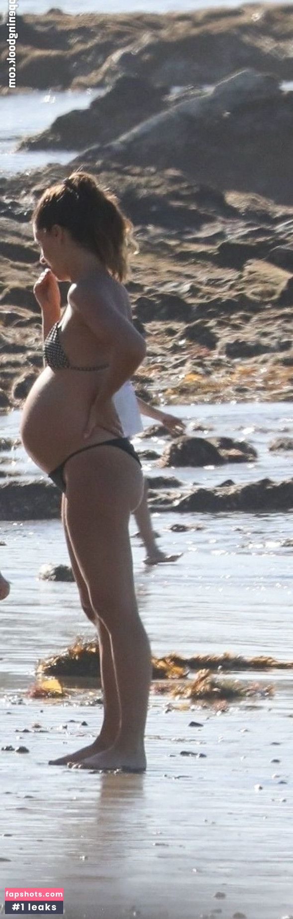 Cayley Stoker gallery photo #5