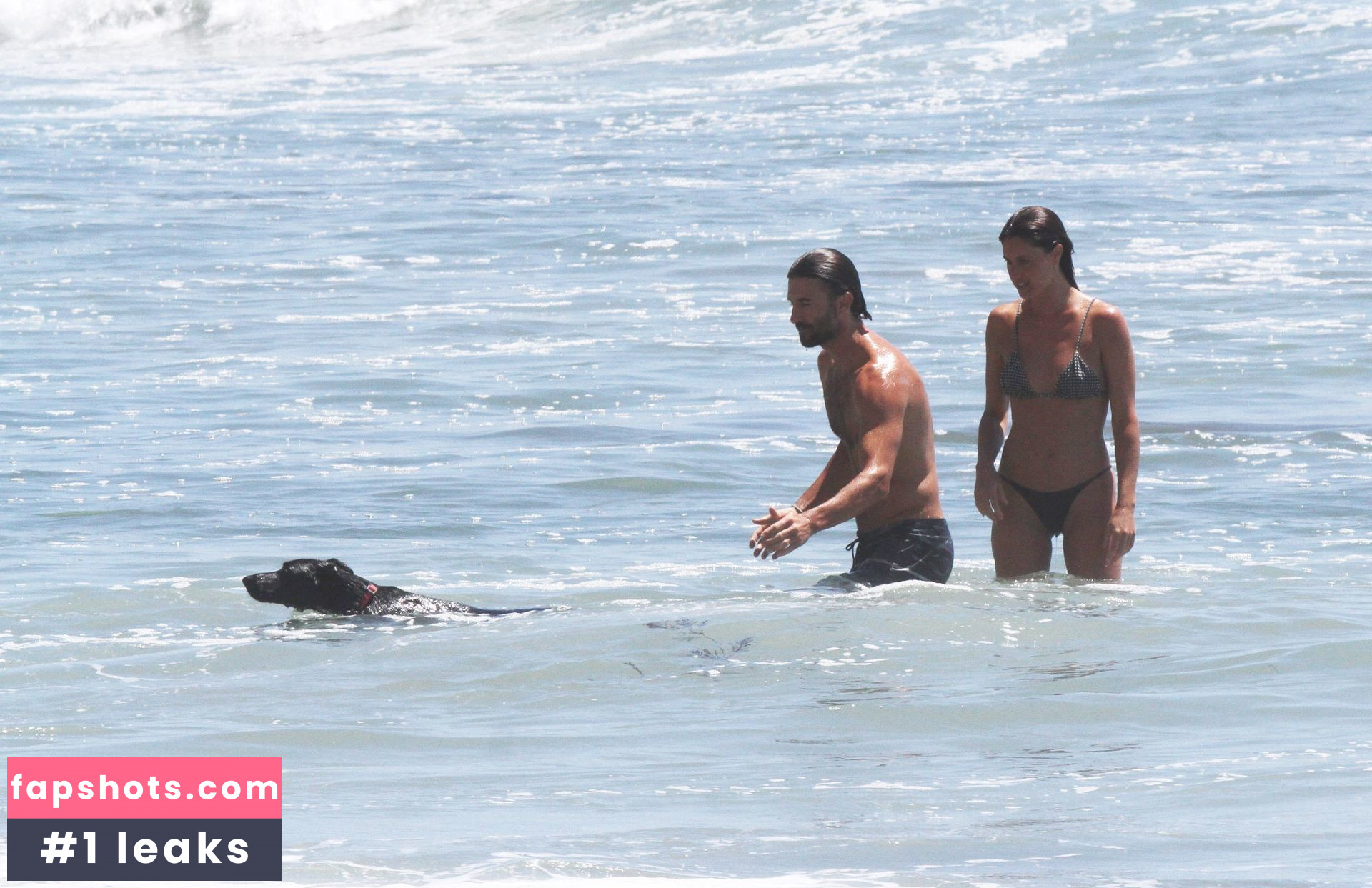 Cayley Stoker gallery photo #10