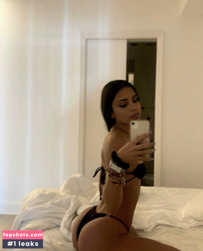 Cecile Proulx gallery photo #18