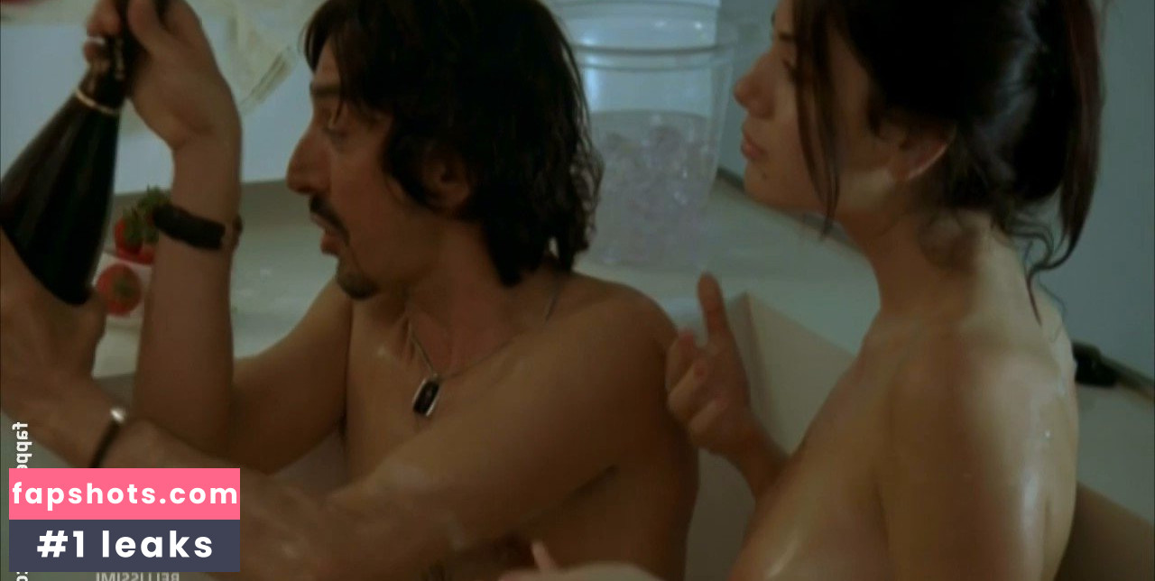 Cecilia Capriotti gallery photo #26