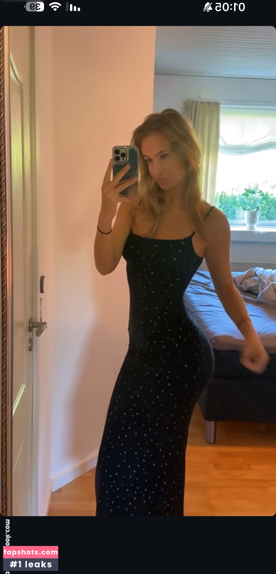 Cecilie Hoyer gallery photo #16