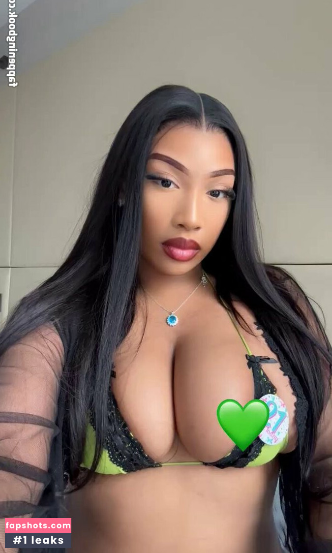 Ceechynaa gallery photo #6