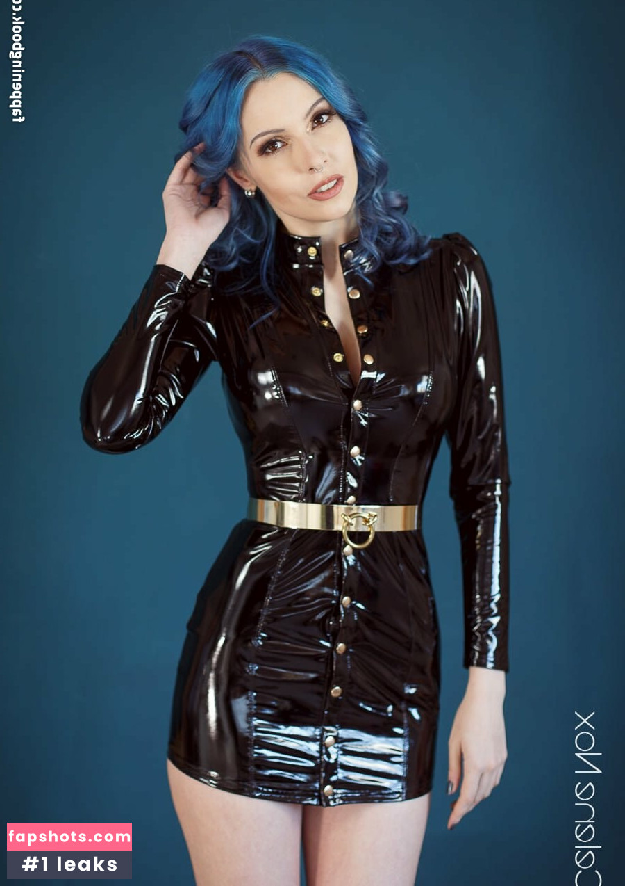 Celene Nox gallery photo #12