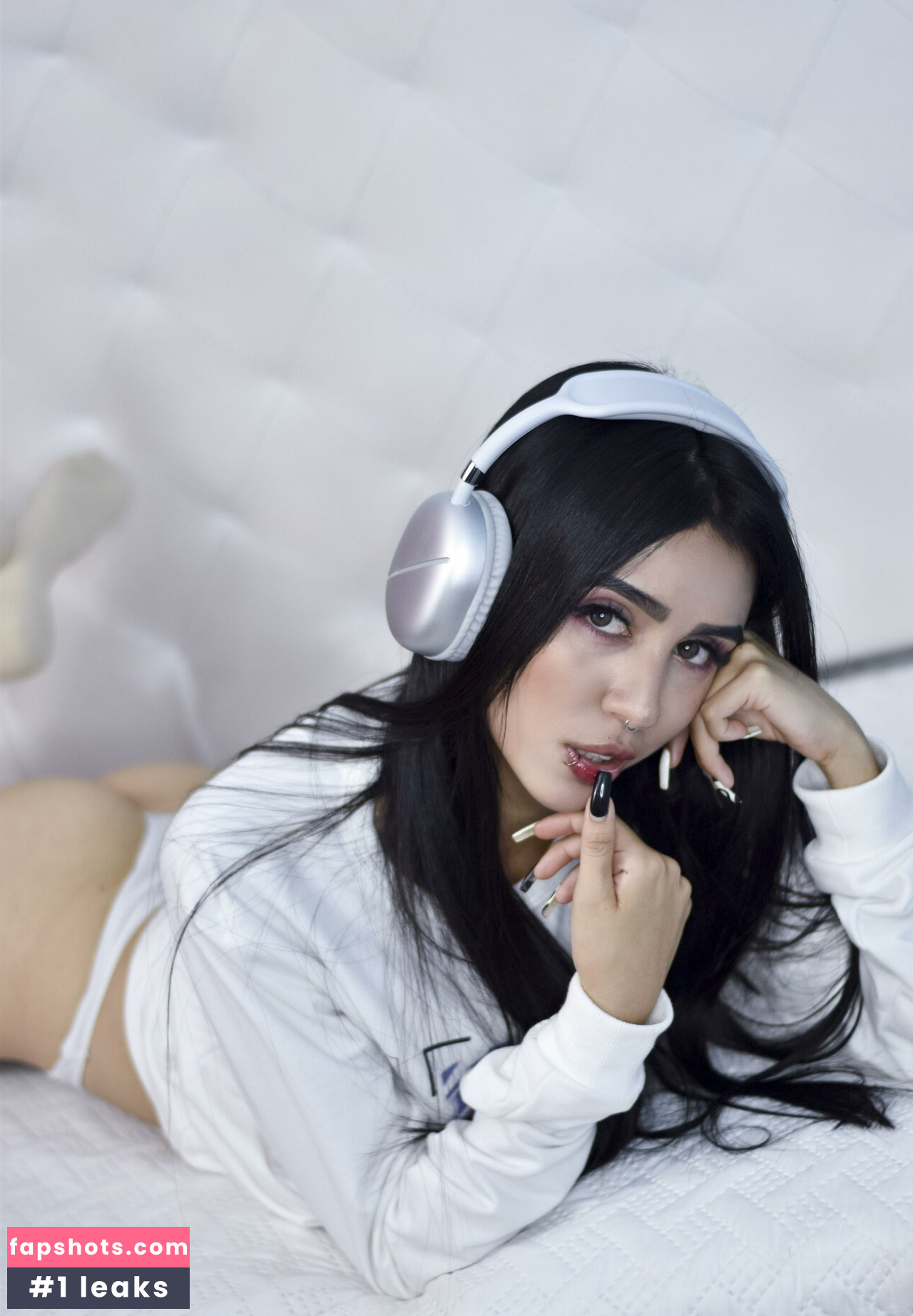 Celeste_1220 gallery photo #4