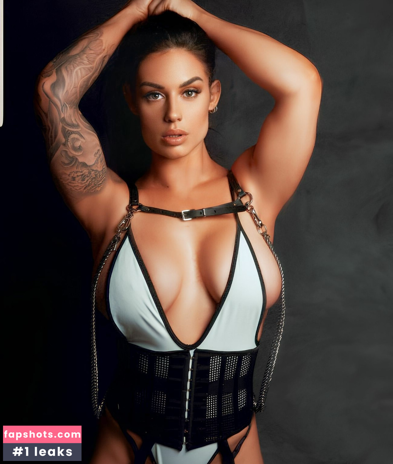 Celeste Bonin Filtración Desnuda OnlyFans Foto #4 - Fapshots