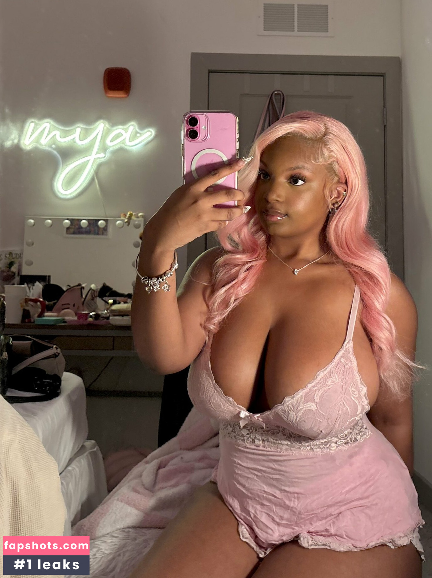 celeste Nude Leaks OnlyFans Photos #4 - LeakJerk