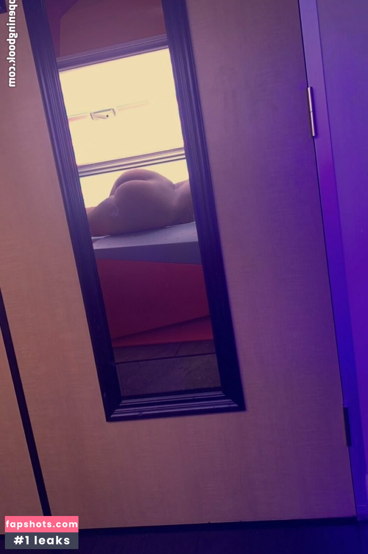 Celestelane1093 Nude Leaks OnlyFans Photos #2 - LeakJerk