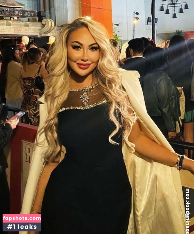 Celia Kay Nude Leaks OnlyFans Photos #5 - LeakJerk