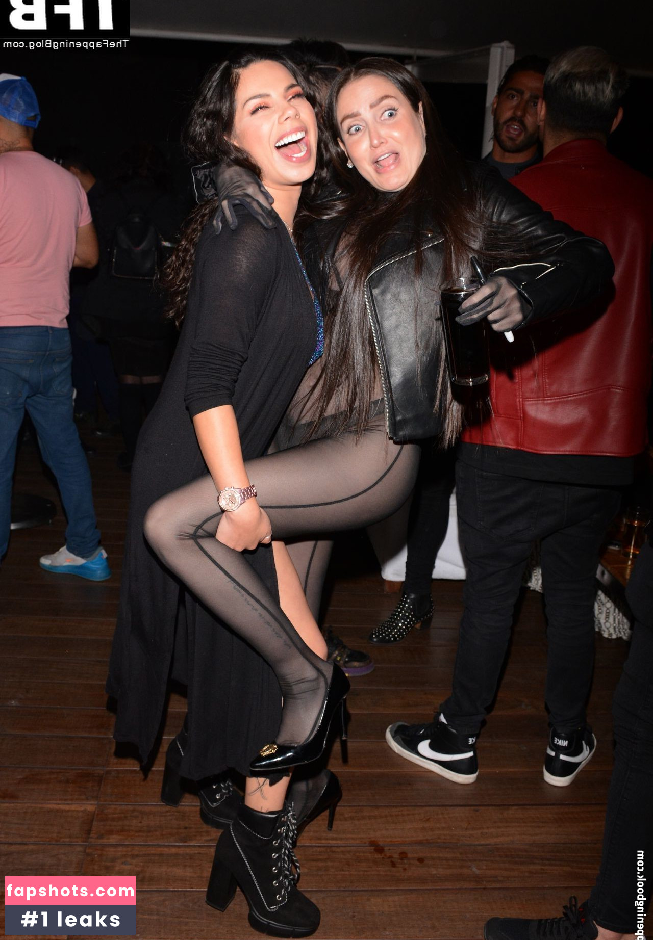 Celia Lora gallery photo #59