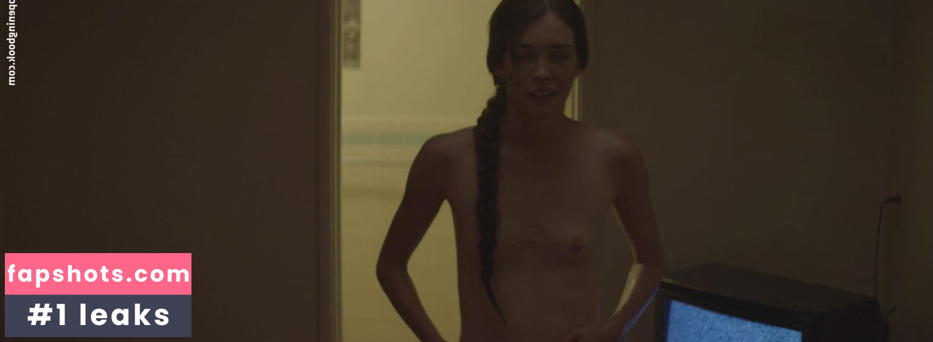 Celia Rowlson-Hall gallery photo #15