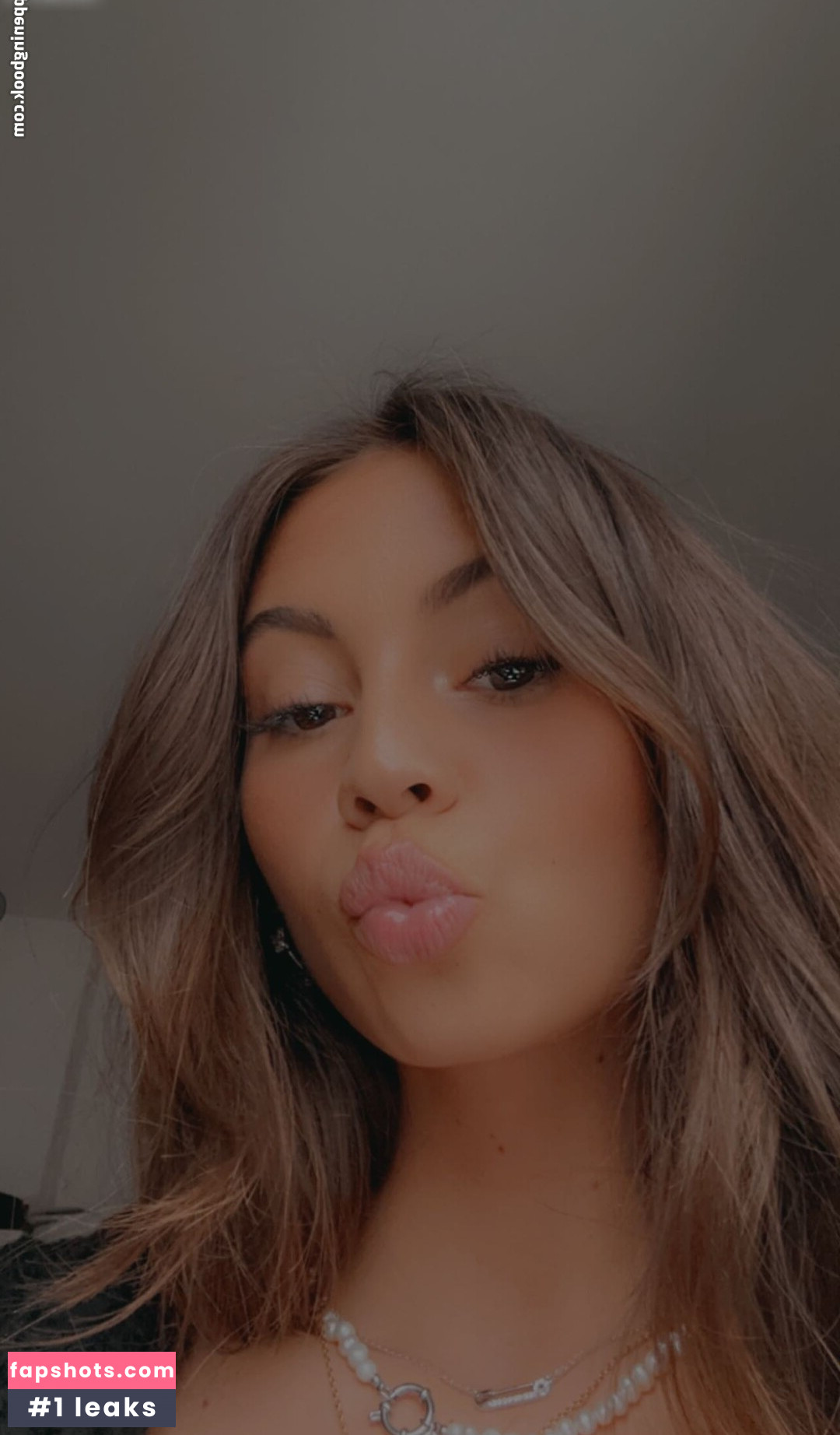 Celina Schacht gallery photo #25