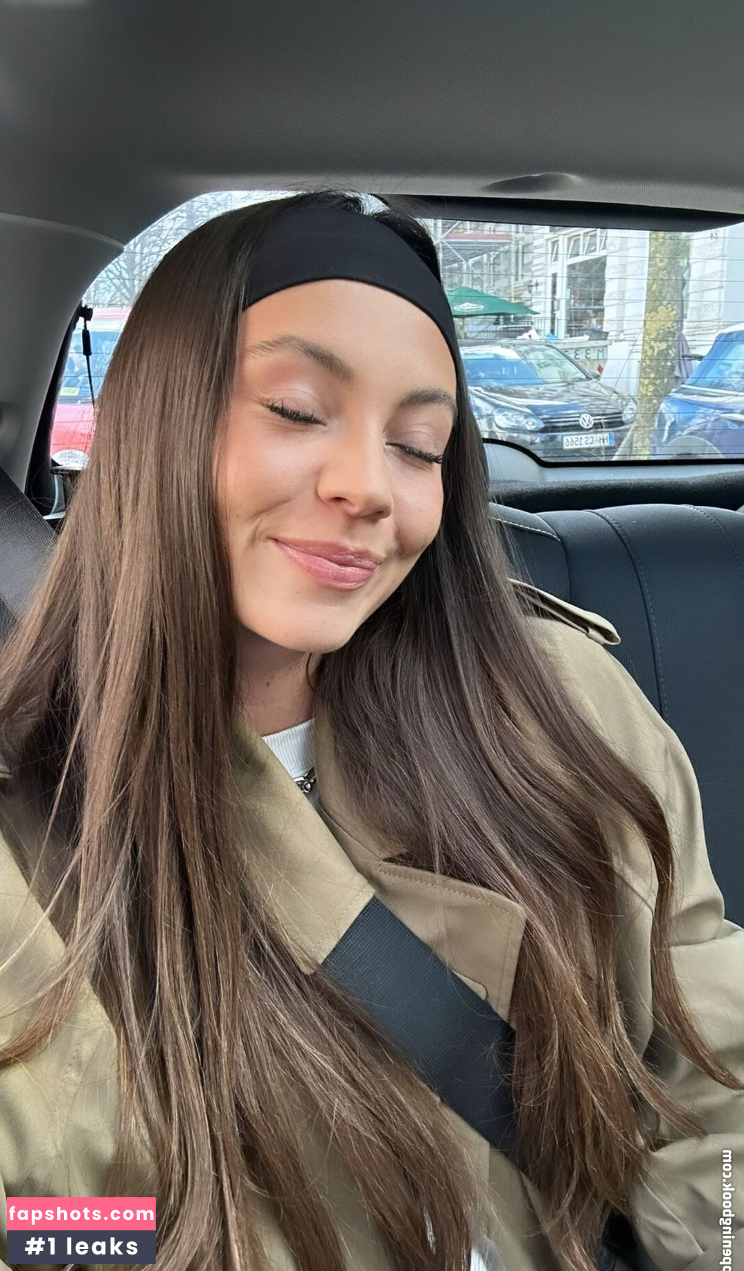 Celina Schacht gallery photo #33