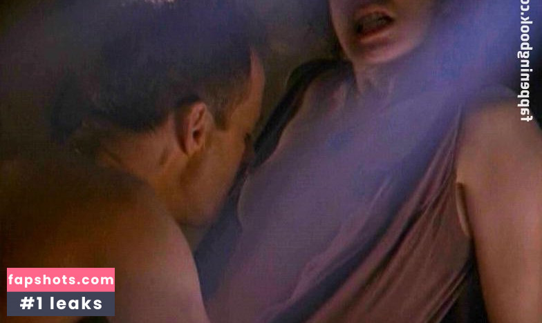 Céline Bonnier gallery photo #19