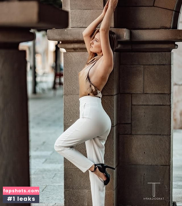 Celine Zed gallery photo #16