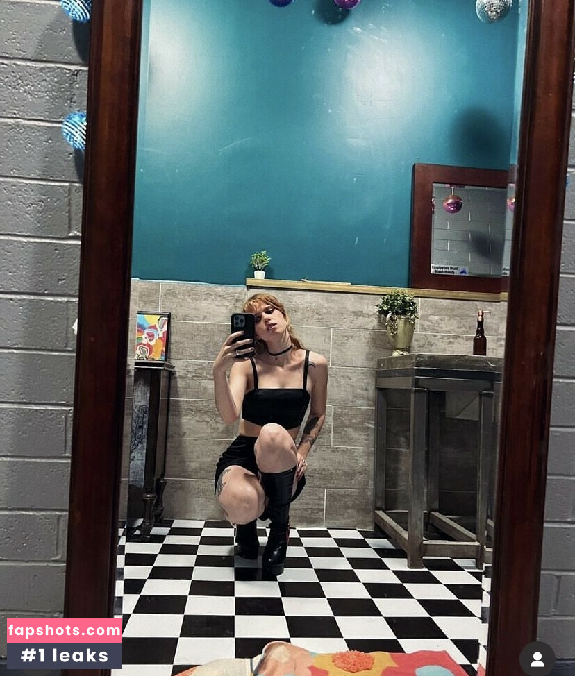 Cera Gibson gallery photo #11