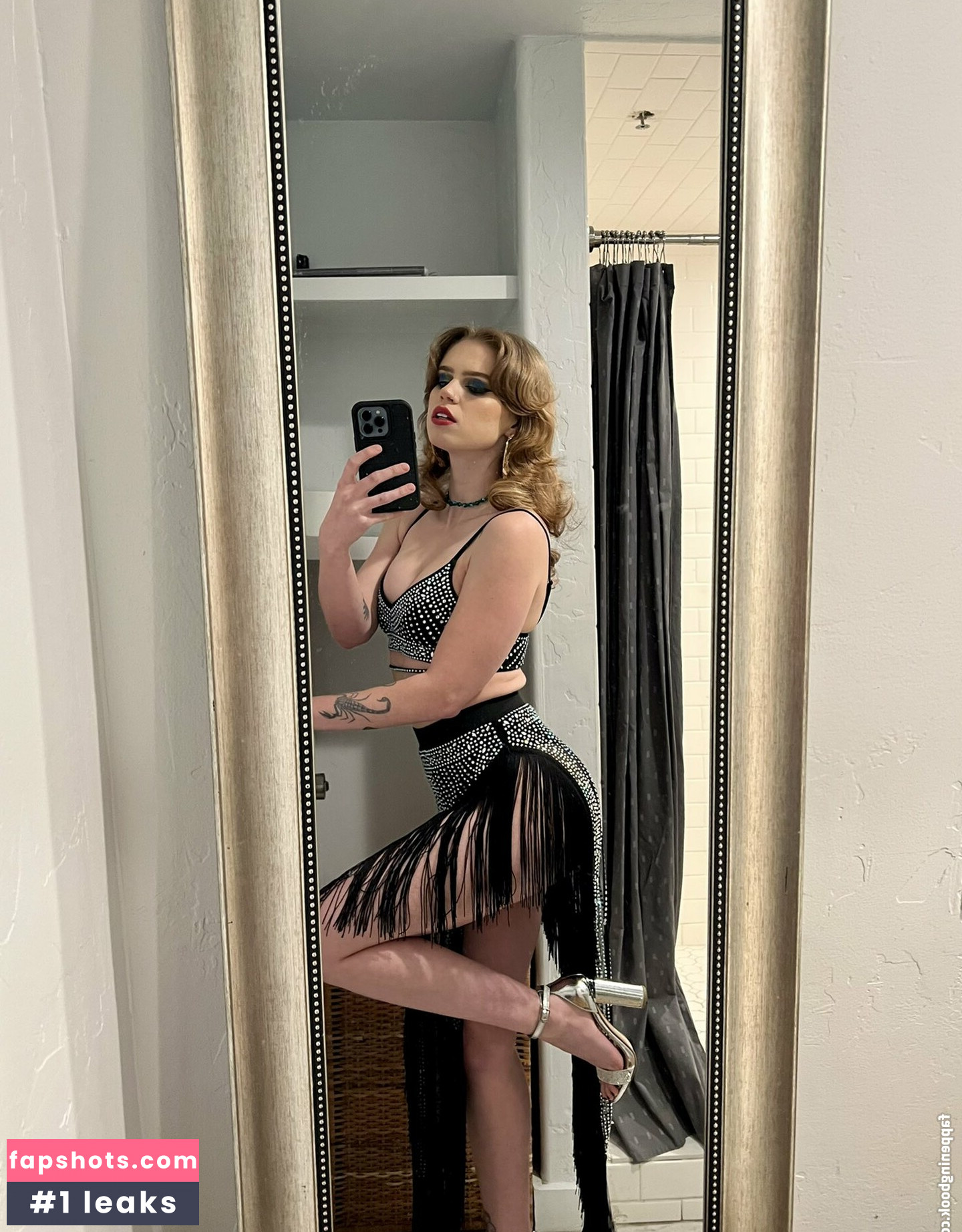 Cera Gibson gallery photo #16