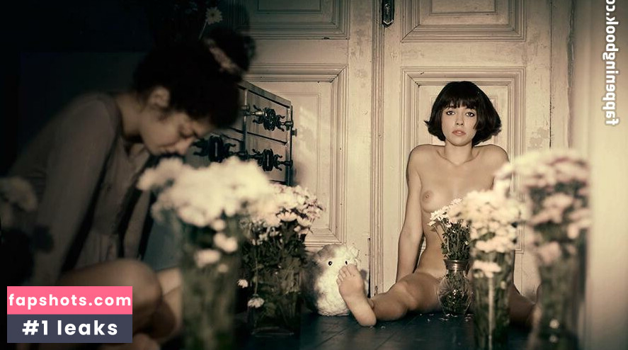 Ceyda Koçman gallery photo #9