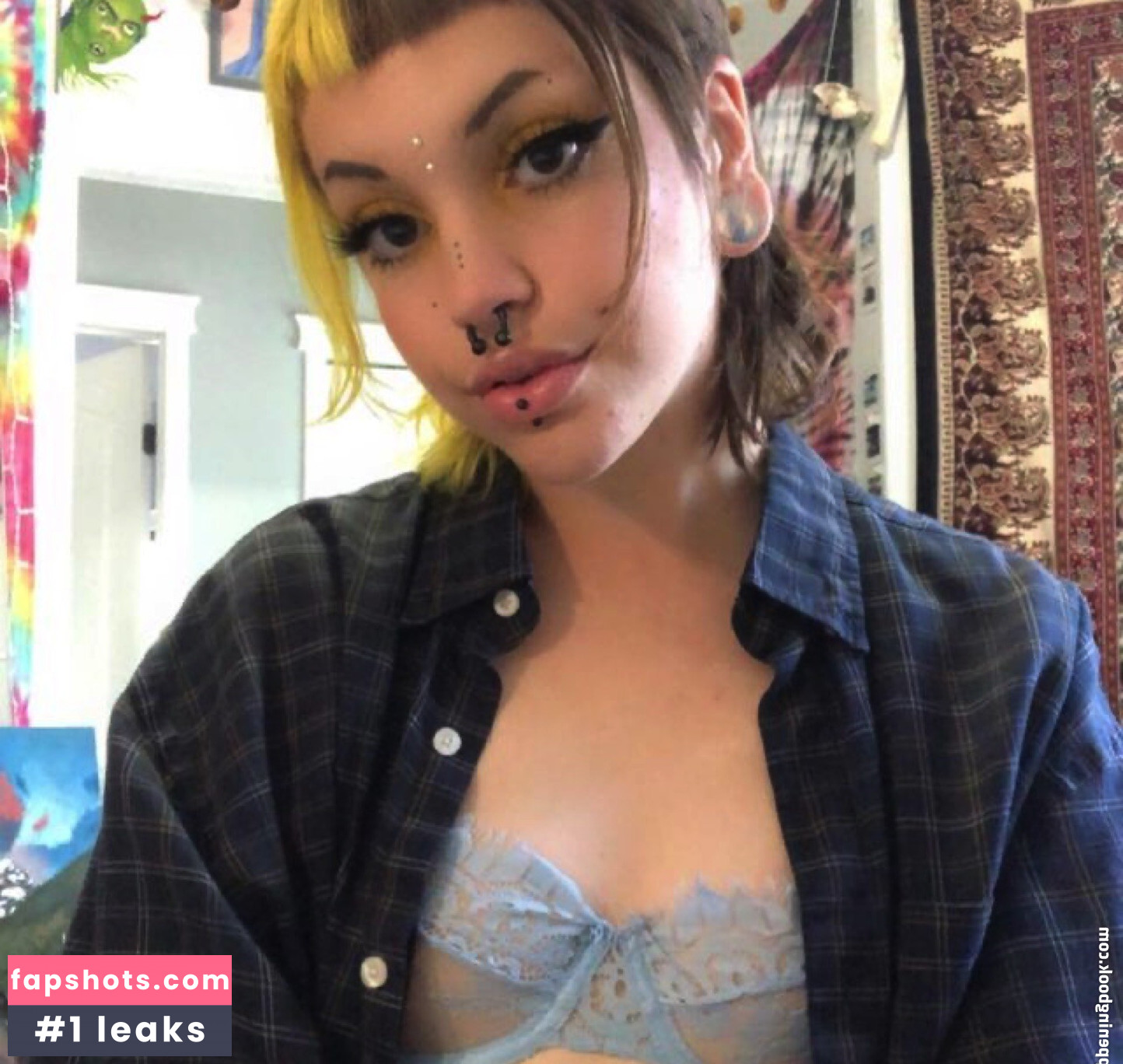 Ch0ke.Cherry gallery photo #4