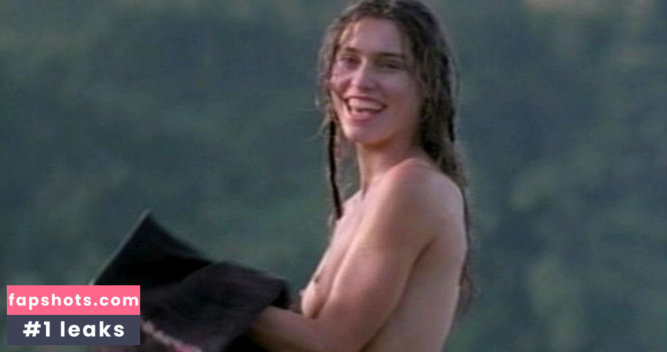 Cha Cha Seigne nude babe gallery