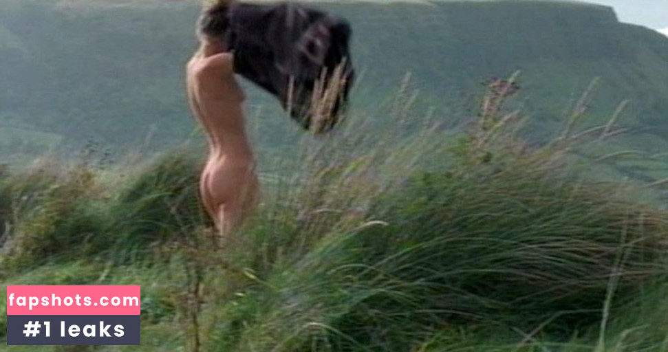 Cha Cha Seigne gallery photo #5