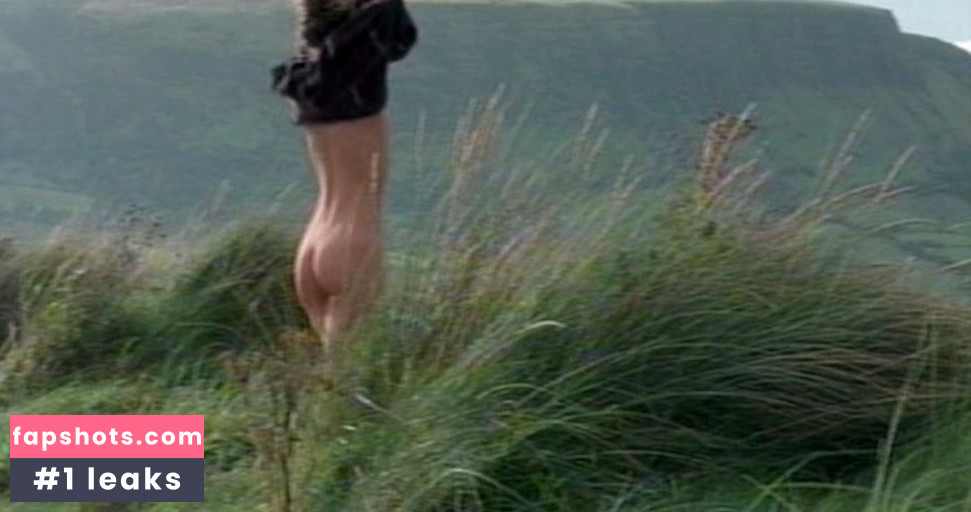 Cha Cha Seigne gallery photo #8