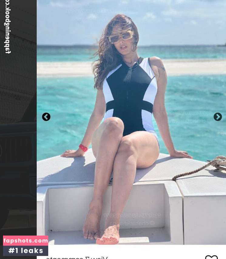 Chahatt Khanna nude babe gallery