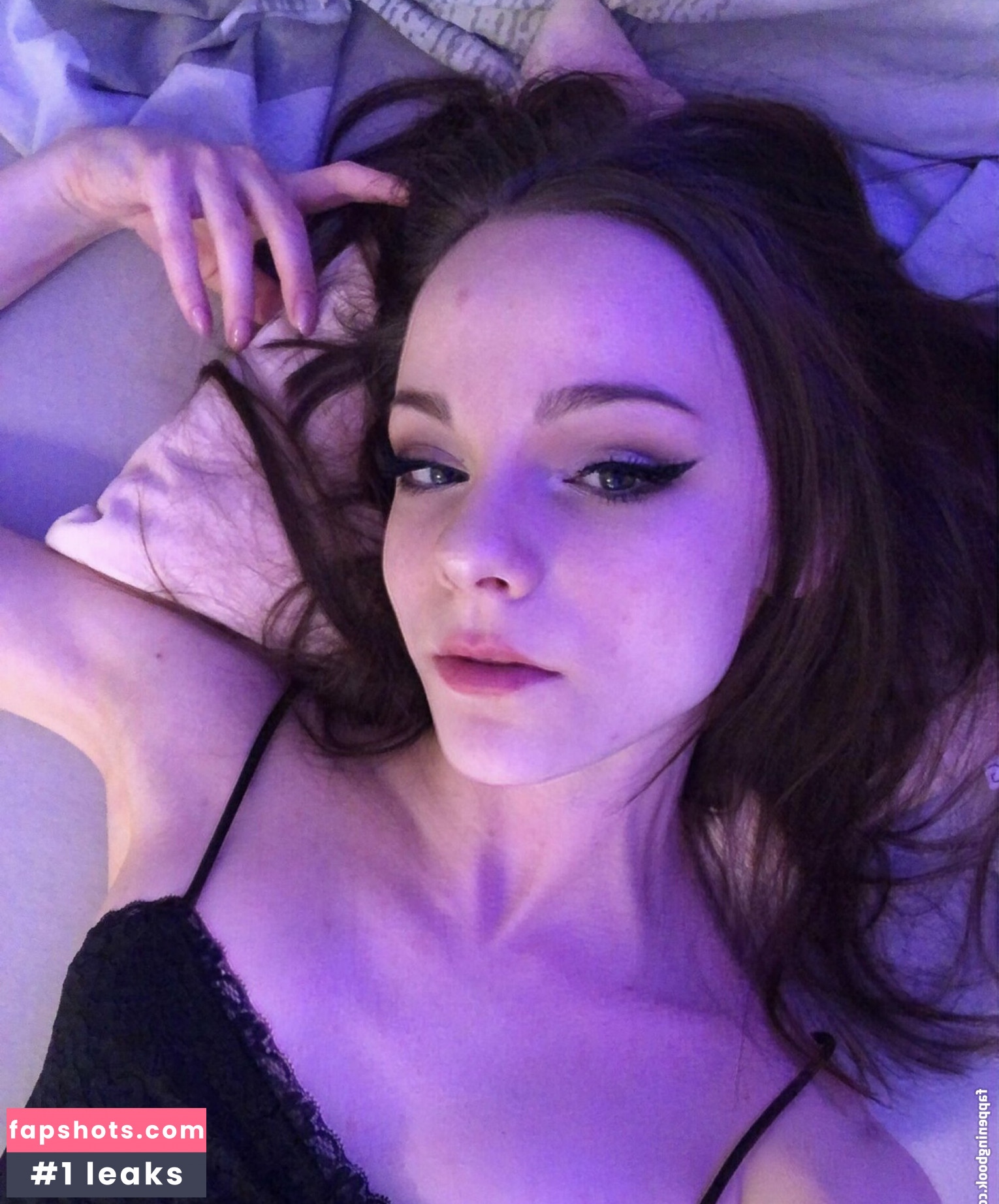 Chaisia gallery photo #36