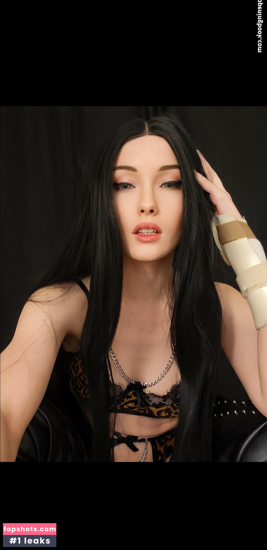 Chameleah gallery photo #37