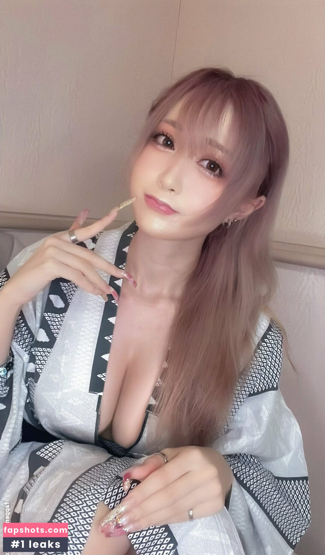 Chamomile Chami gallery photo #51