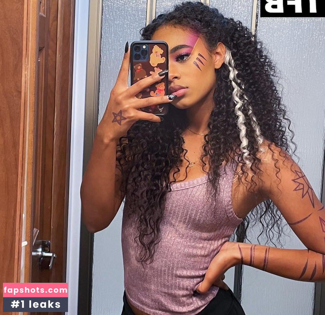 Chandler Kinney Nude Leaks OnlyFans Photos #19 - LeakJerk