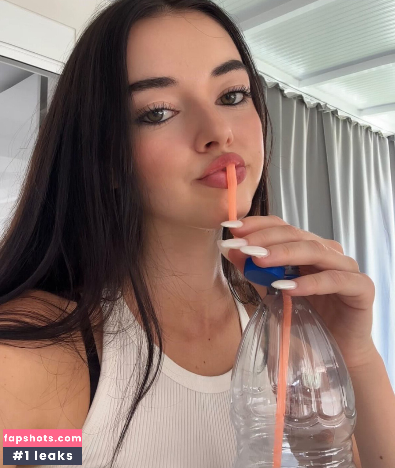 Chanel Soerholt gallery photo #22