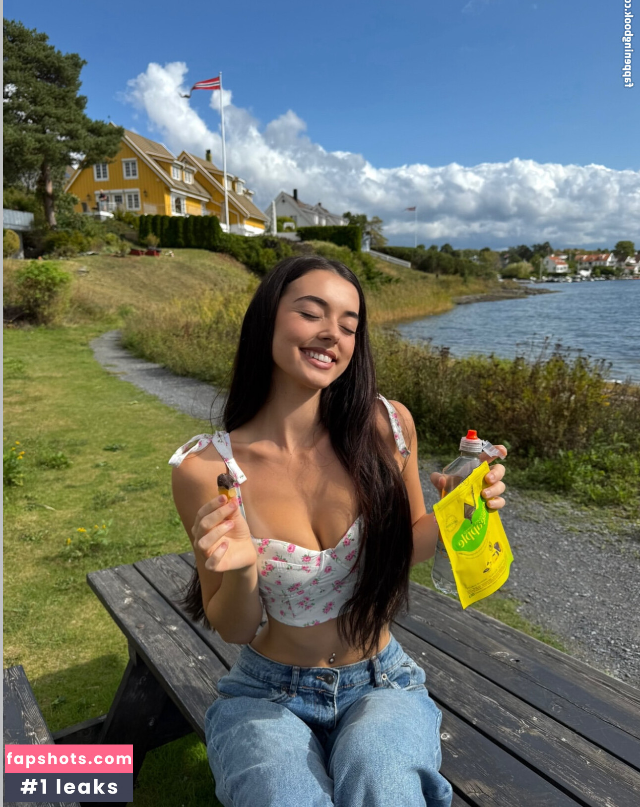 Chanel Soerholt gallery photo #7