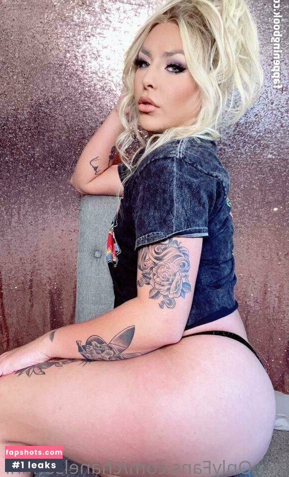 chanelsantini gallery photo #50