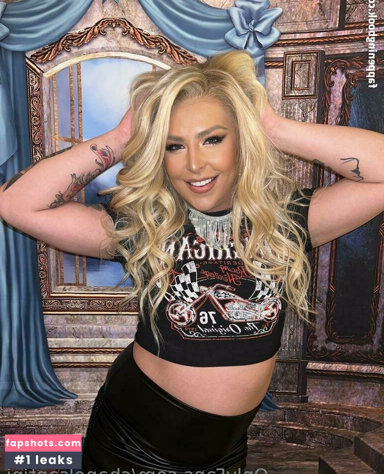 chanelsantini gallery photo #57