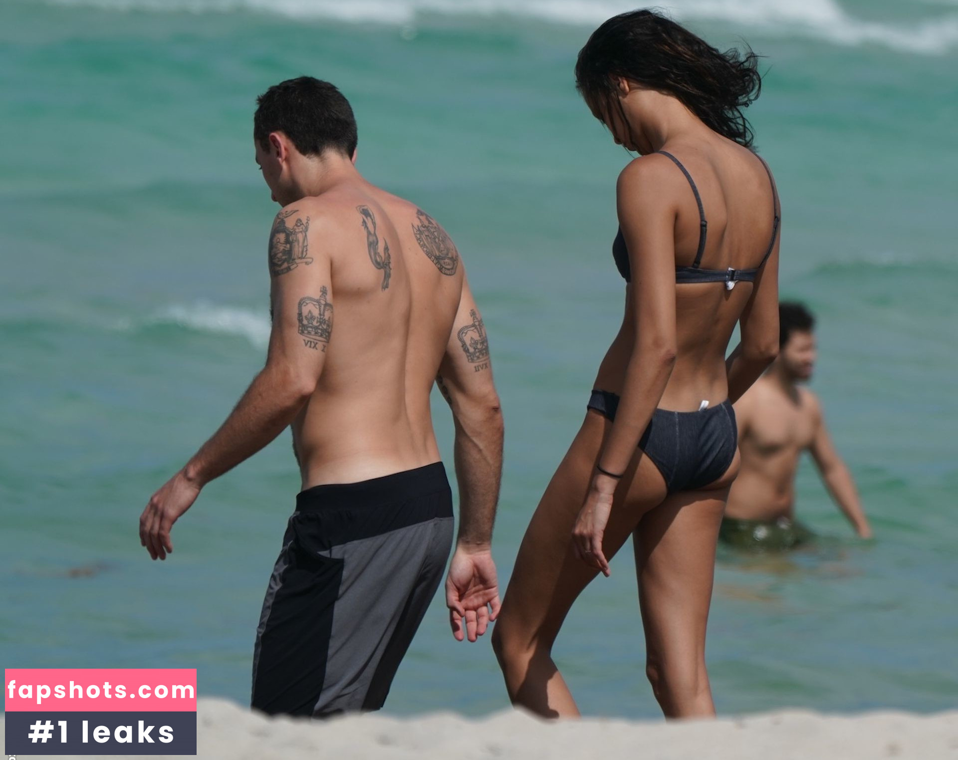 Chantal Monaghan gallery photo #17