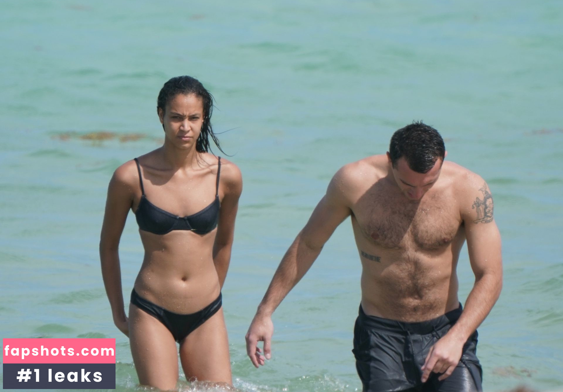 Chantal Monaghan gallery photo #10