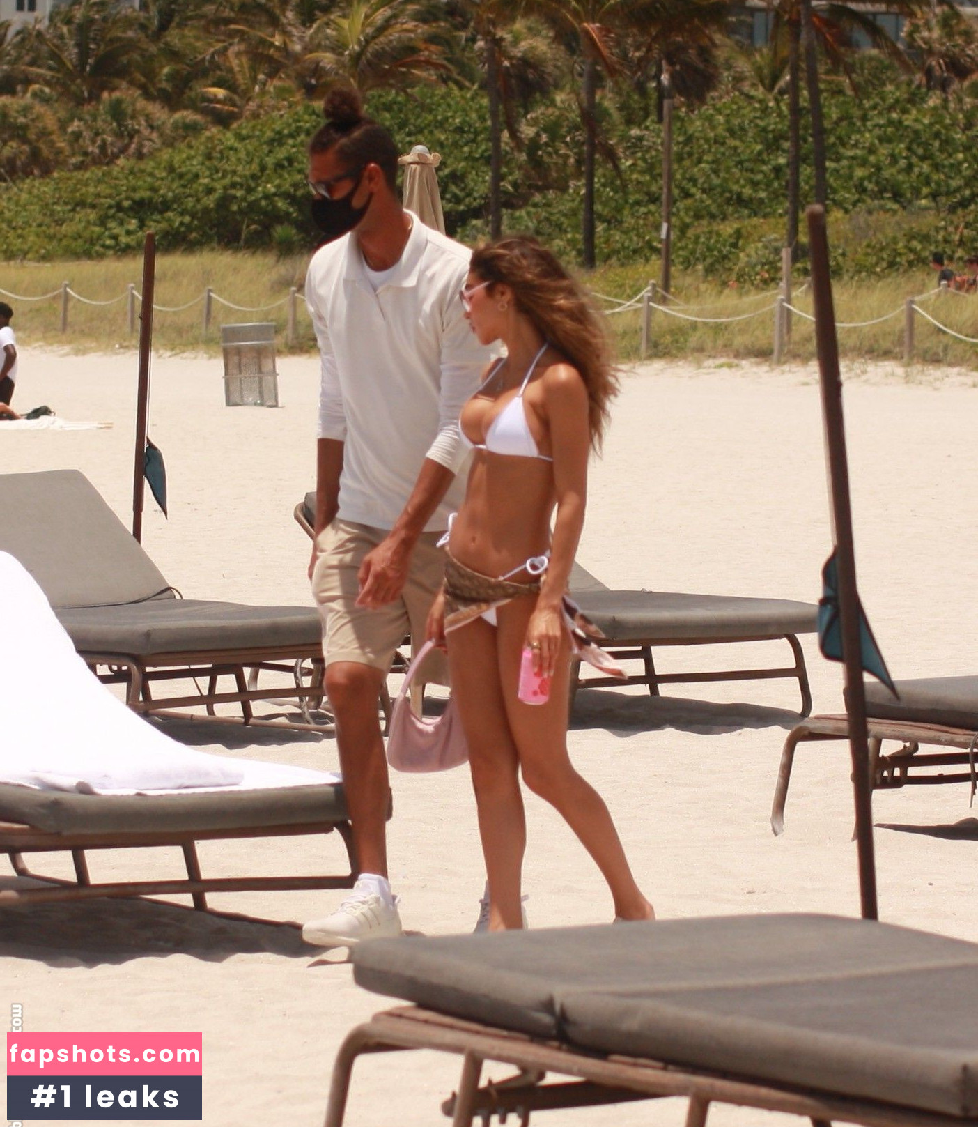 Chantel Jeffries gallery photo #2877