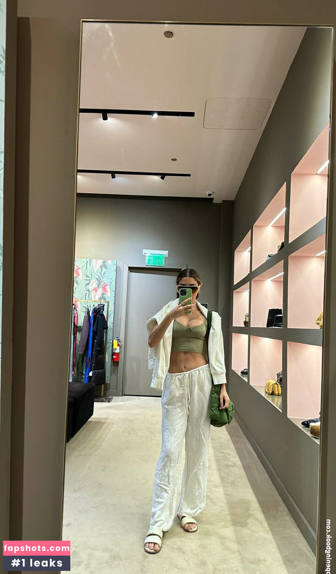 Chantel Jeffries gallery photo #888