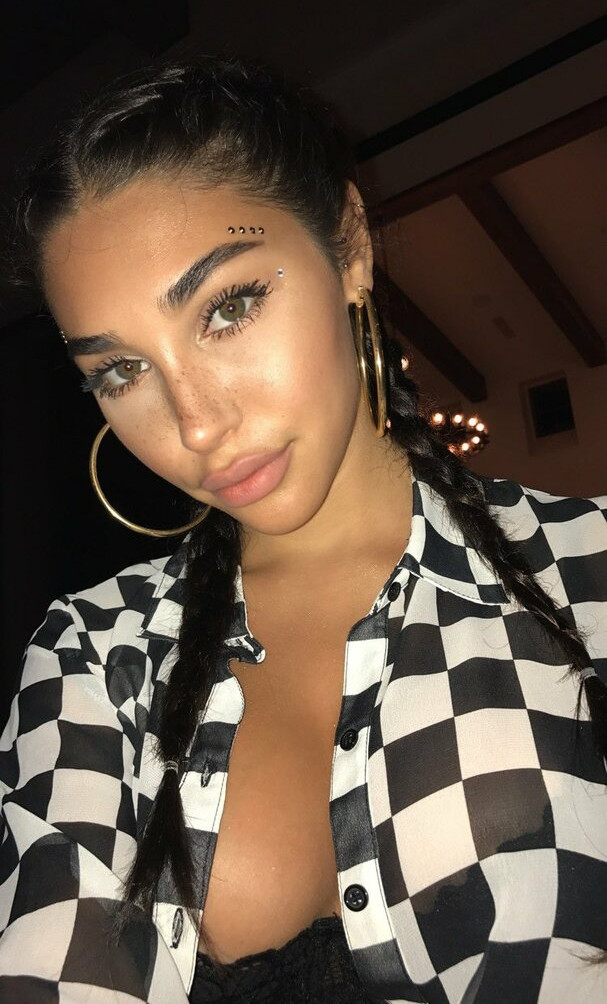chantel-jeffries gallery photo #550