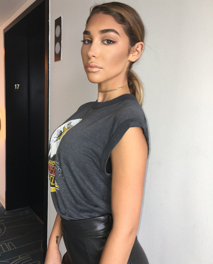 chantel-jeffries gallery photo #564