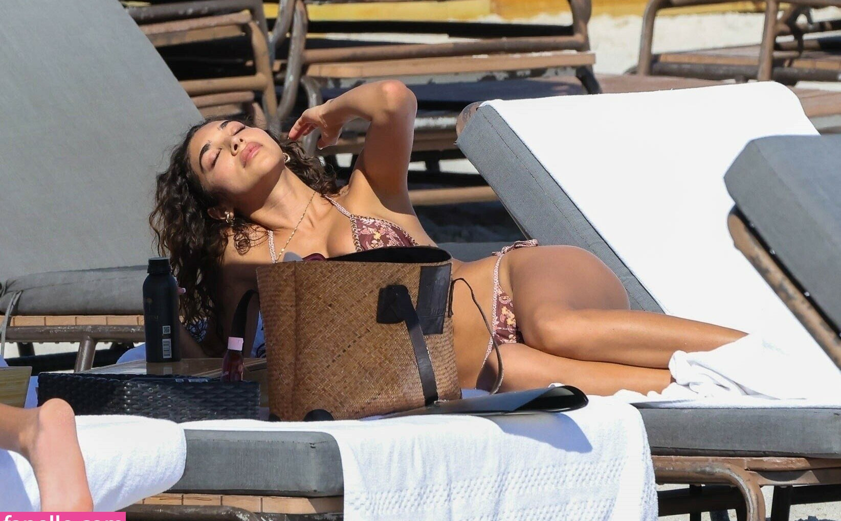 chantel-jeffries gallery photo #602