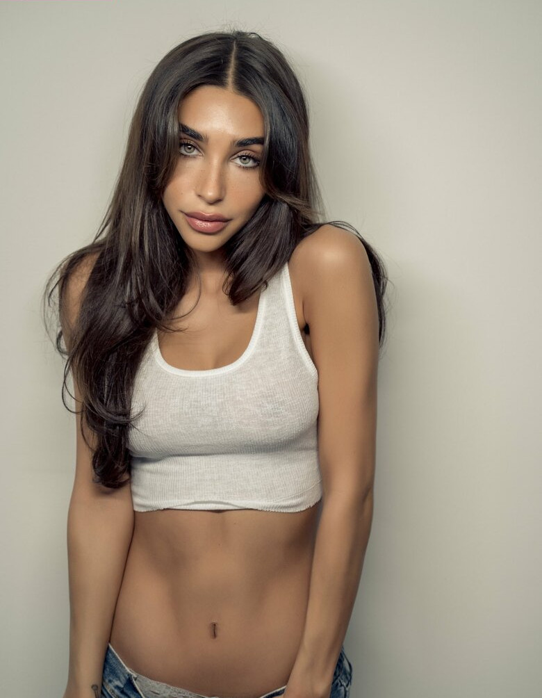 chantel-jeffries gallery photo #739