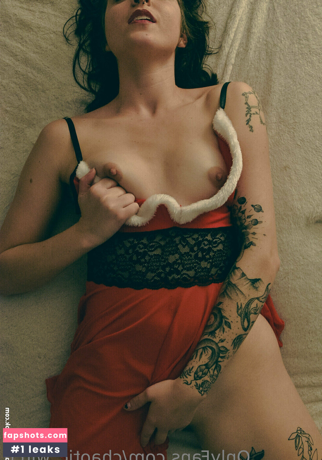 chaotic_witch gallery photo #7