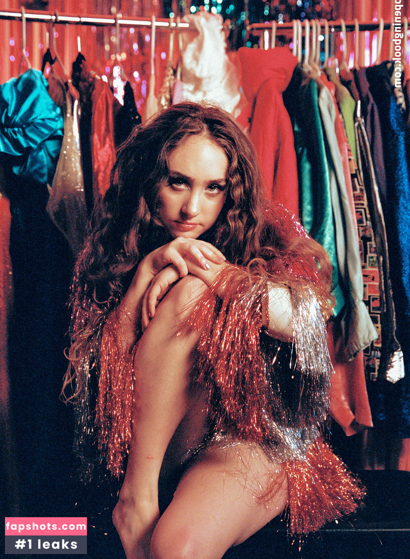 Chappel Roan gallery photo #17